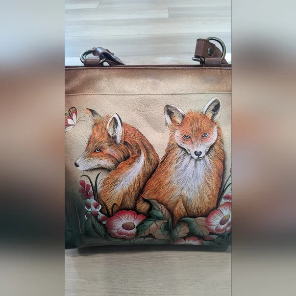Anuschka Unique Hand Painted Foxes and Flowers Large Leather Zip Toe Tote Bag - Picture 4 of 12